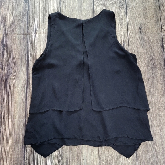 Theory Black Drape V Neck Tank Top Blouse - Picture 5 of 7